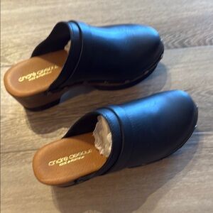 Andre Assous Black Leather Mules Comfortable Slip-On